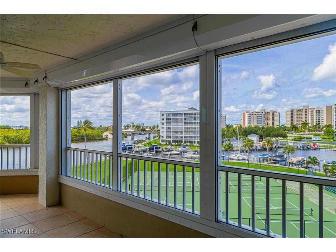 25 Bluebill Avenue #301 Naples FL 34108 225067341 image9