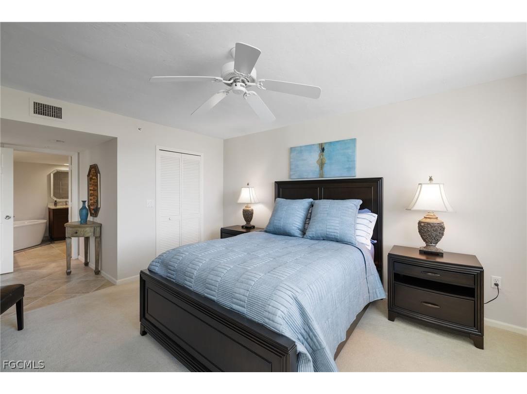 25 Bluebill Avenue #A-204 Naples FL 34108 2026013168 image10