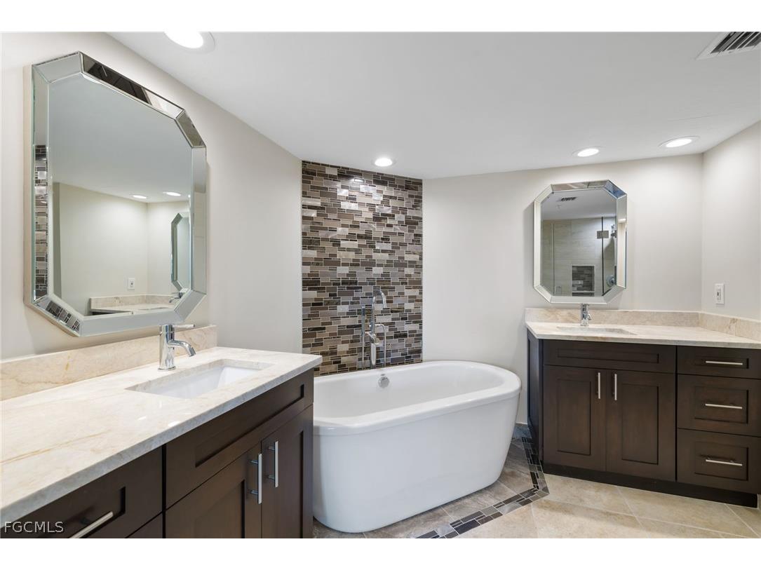 25 Bluebill Avenue #A-204 Naples FL 34108 2026013168 image11