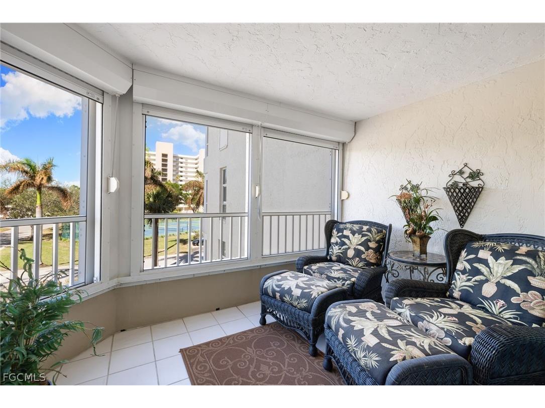 25 Bluebill Avenue #A-204 Naples FL 34108 2026013168 image17