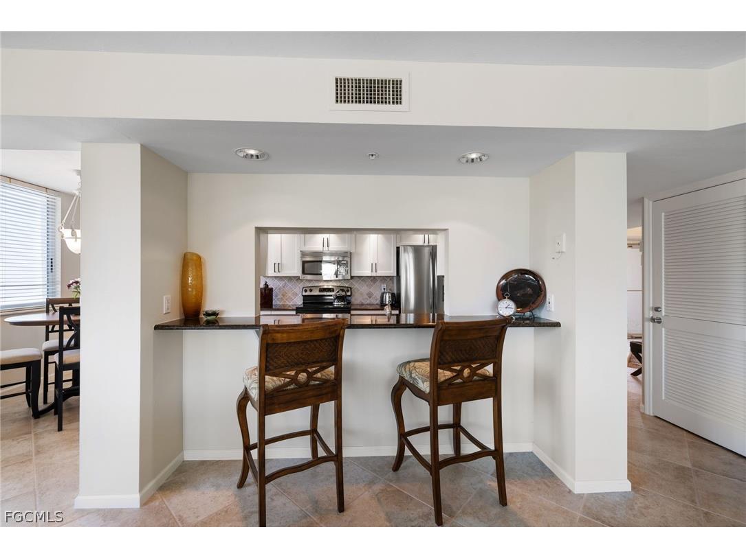 25 Bluebill Avenue #A-204 Naples FL 34108 2026013168 image27