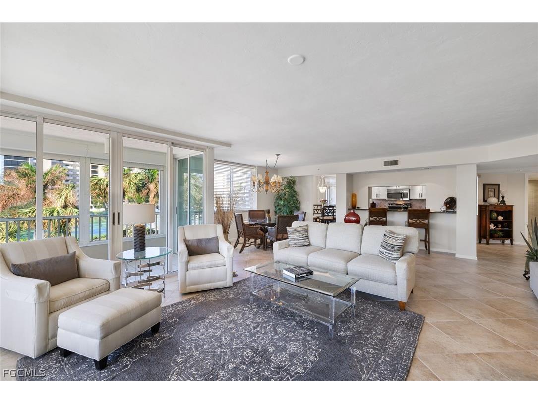 25 Bluebill Avenue #A-204 Naples FL 34108 2026013168 image32