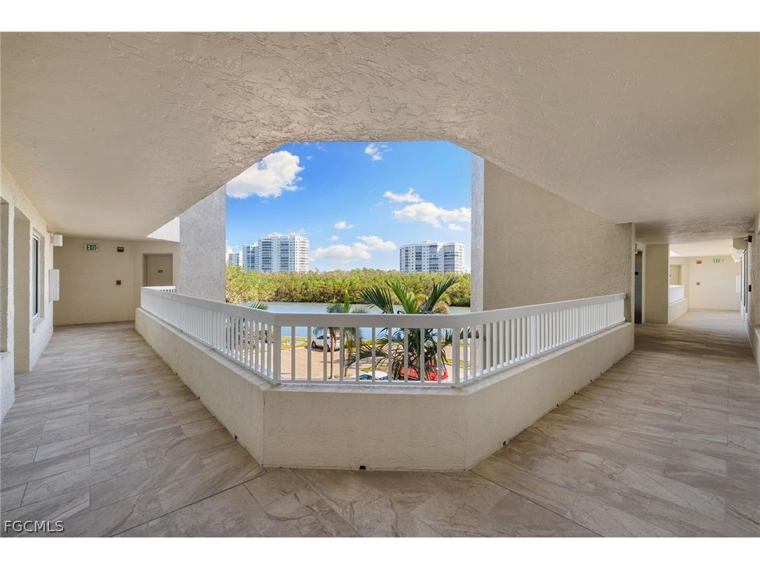 25 Bluebill Avenue #A-204 Naples FL 34108 2026013168 image38