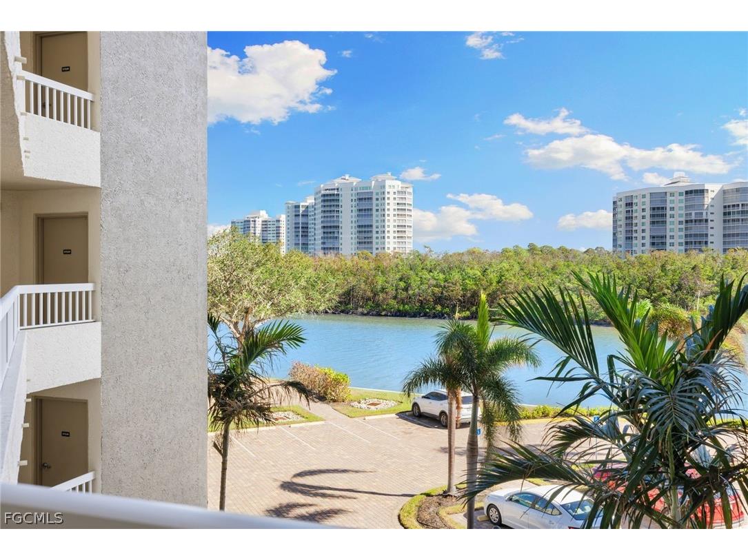 25 Bluebill Avenue #A-204 Naples FL 34108 2026013168 image4