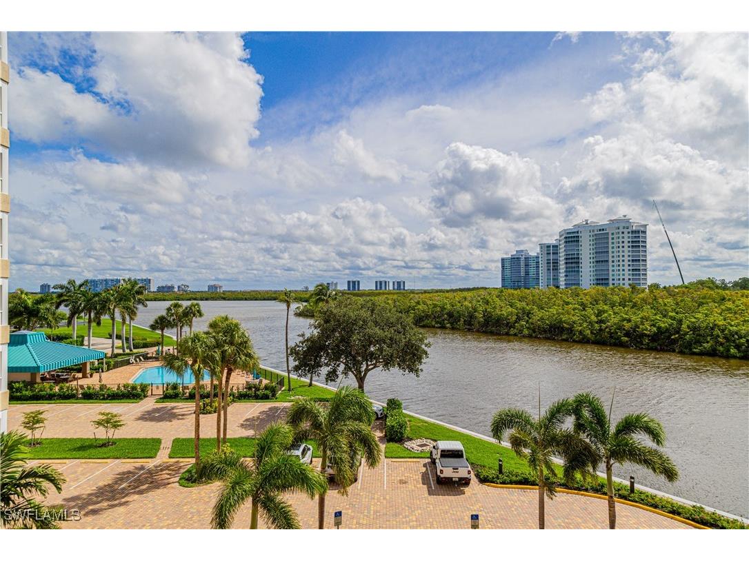 25 Bluebill Avenue #403 Naples FL 34108 225068407 image12