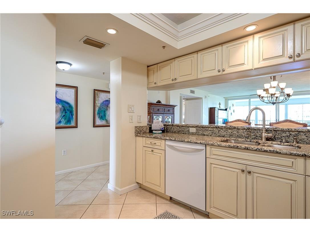 25 Bluebill Avenue #403 Naples FL 34108 225068407 image15