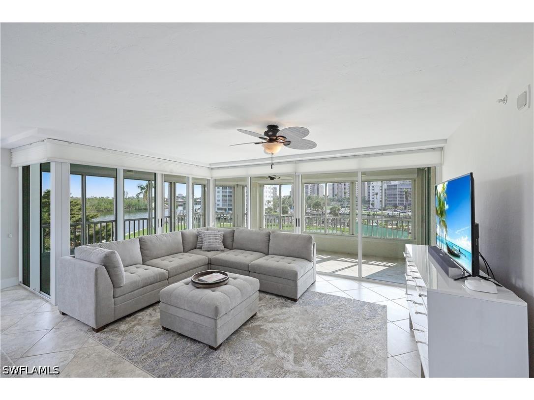 25 Bluebill Avenue #A201 Naples FL 34108 226014737 image2