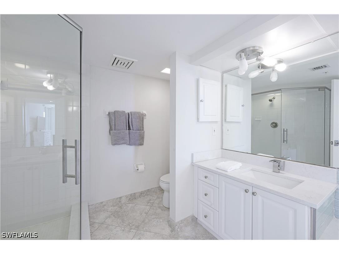 25 Bluebill Avenue #A201 Naples FL 34108 226014737 image20