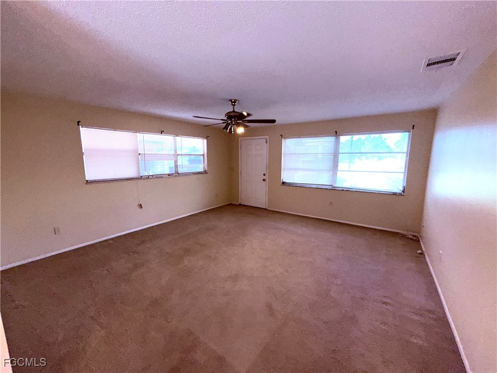 25 Castlebar Circle Fort Myers FL 33905 2025021744 image4