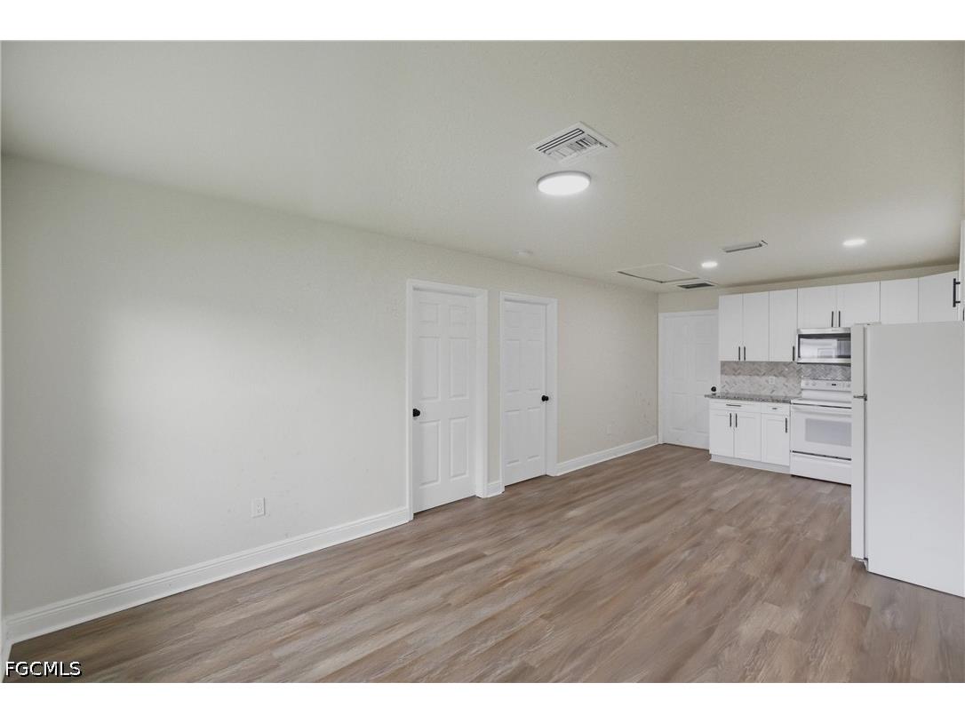 25 Cypress Street North Fort Myers FL 33903 2026016511 image10