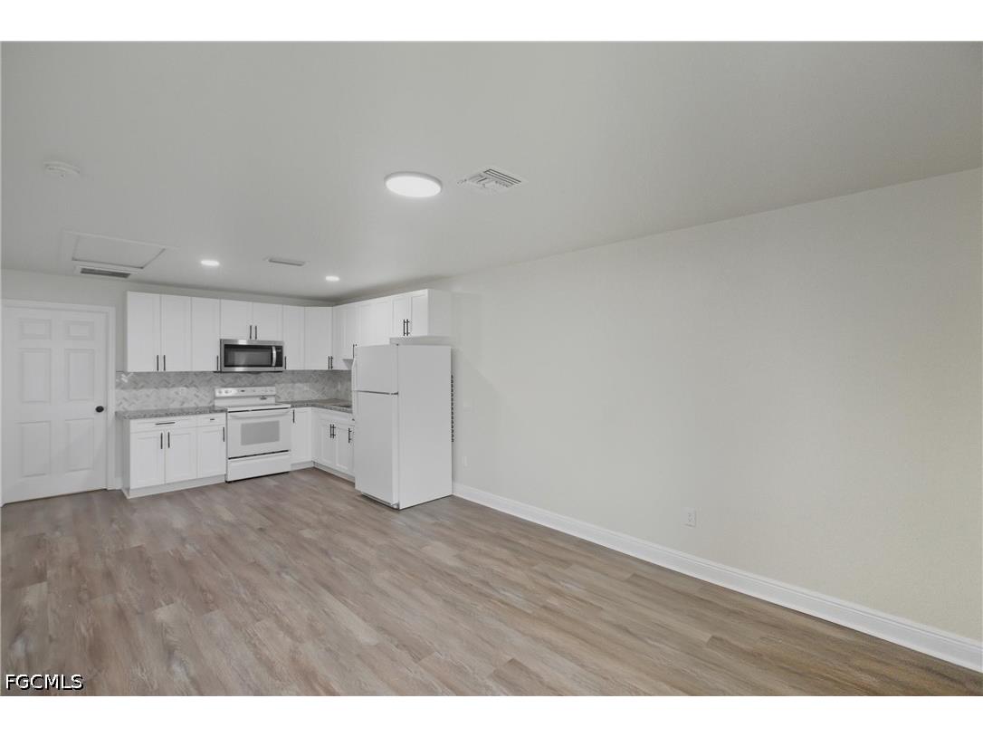 25 Cypress Street North Fort Myers FL 33903 2026016511 image11