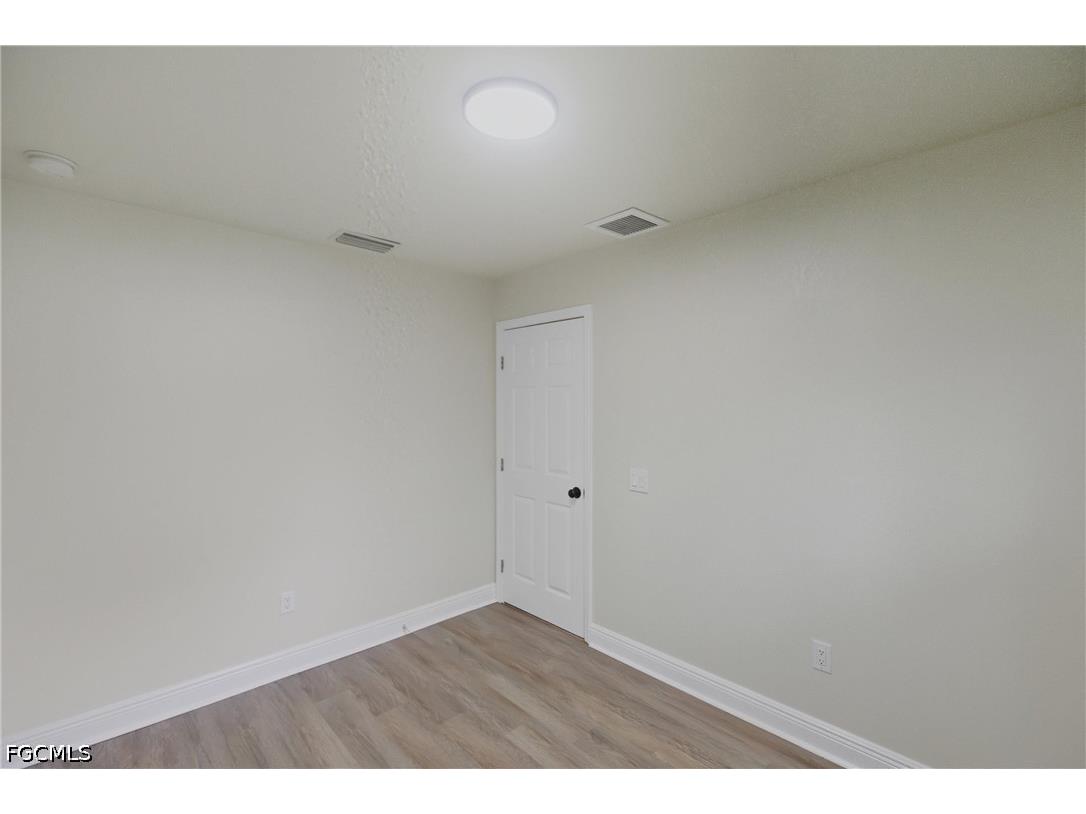 25 Cypress Street North Fort Myers FL 33903 2026016511 image19