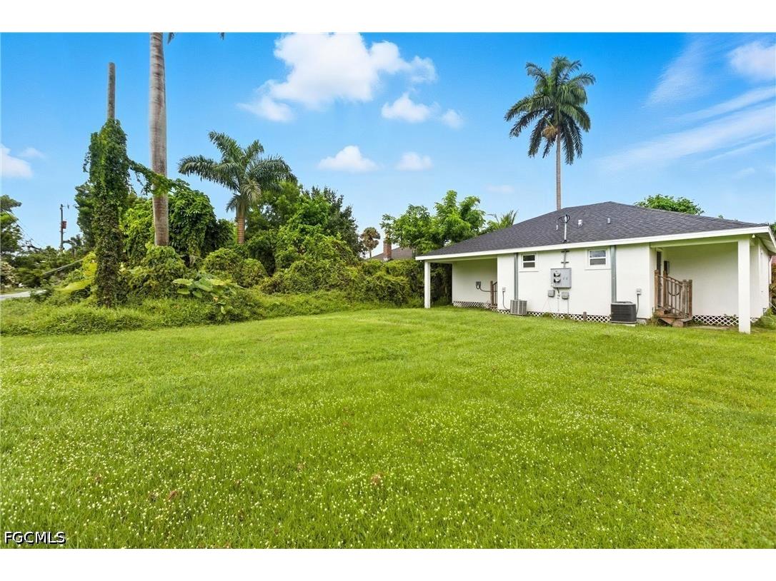 25 Cypress Street North Fort Myers FL 33903 2026016511 image27