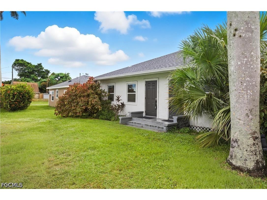 25 Cypress Street North Fort Myers FL 33903 2026016511 image3