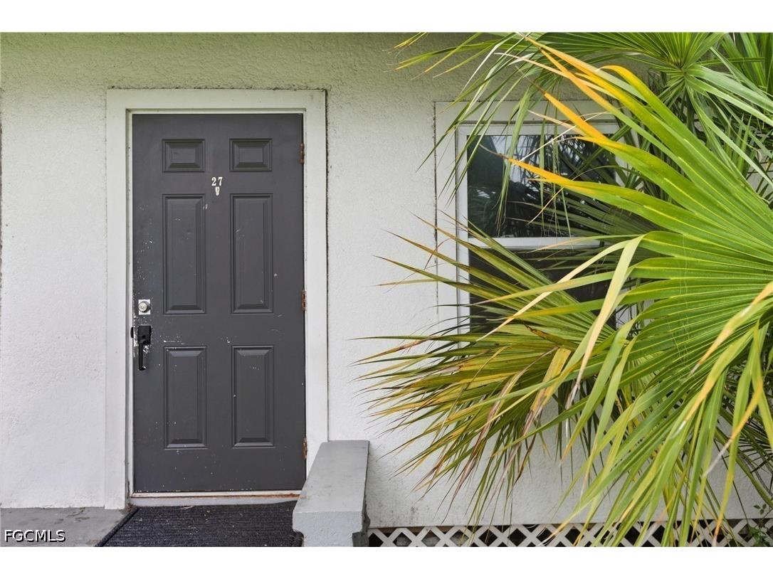 25 Cypress Street North Fort Myers FL 33903 2026016511 image6