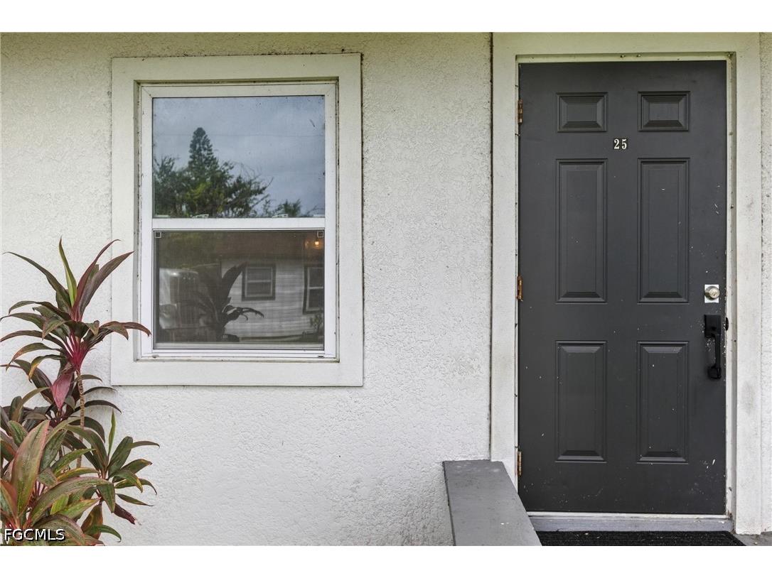 25 Cypress Street North Fort Myers FL 33903 2026016511 image7