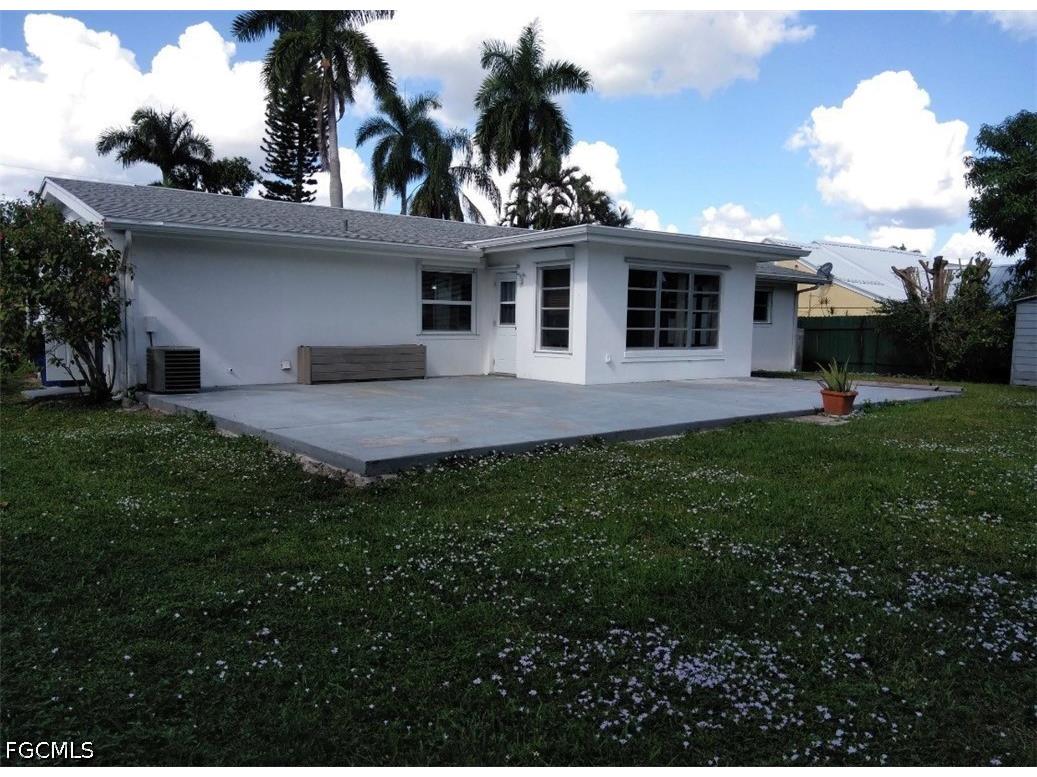25 Estate Drive North Fort Myers FL 33917 2026021145 image3