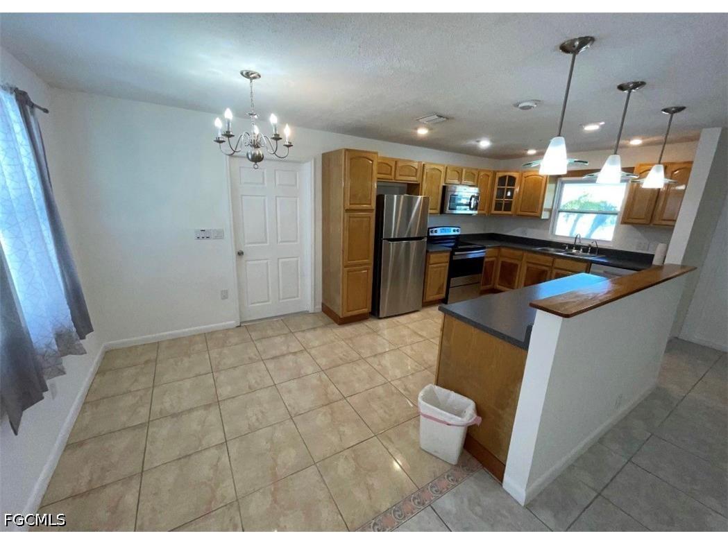 25 Estate Drive North Fort Myers FL 33917 2026021145 image7