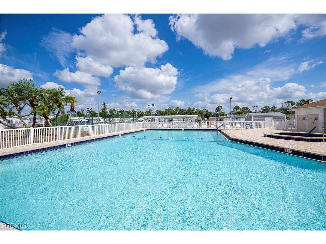 25 La Fonda Lane North Fort Myers FL 33903 2026012693 image16