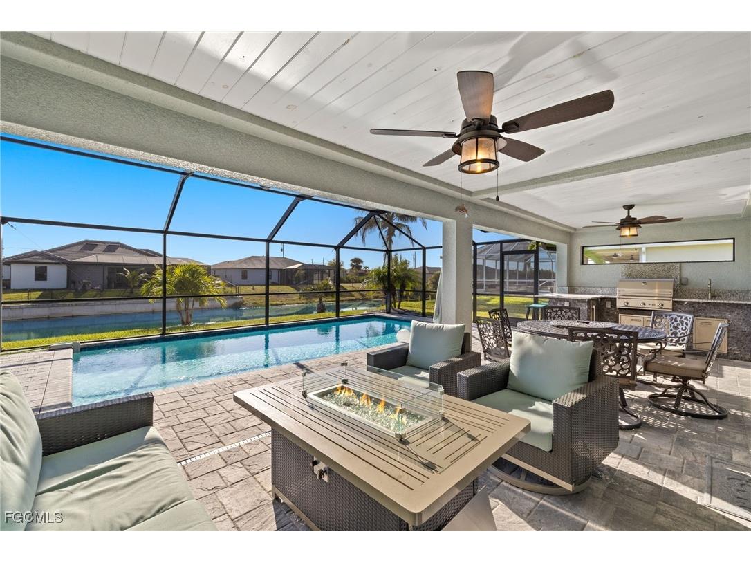 25 NW 14th Avenue Cape Coral FL 33993 2025025529 image1