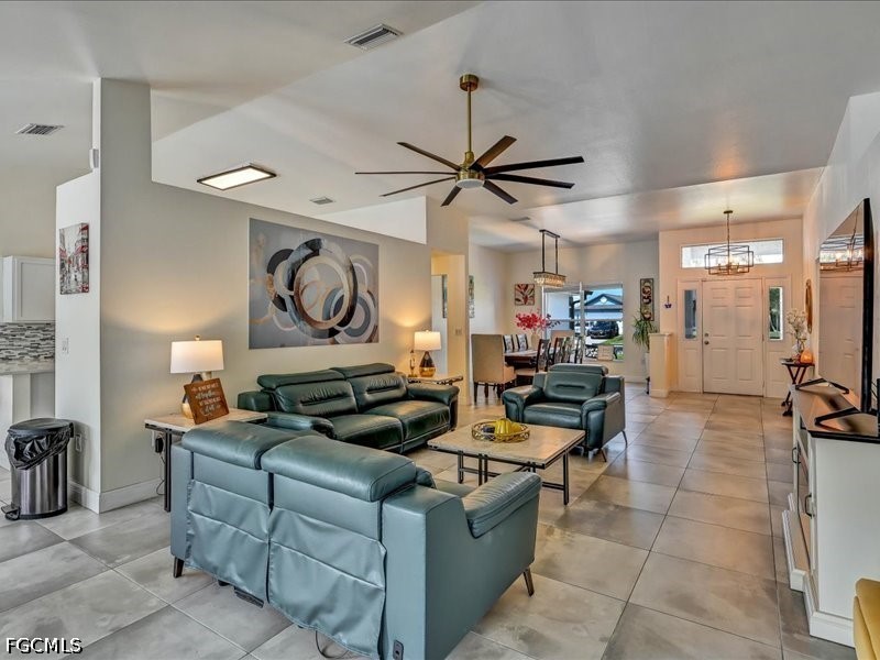 25 NW 29th Place Cape Coral FL 33993 2026026495 image2