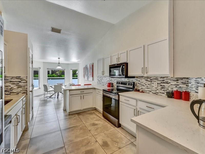 25 NW 29th Place Cape Coral FL 33993 2026026495 image4