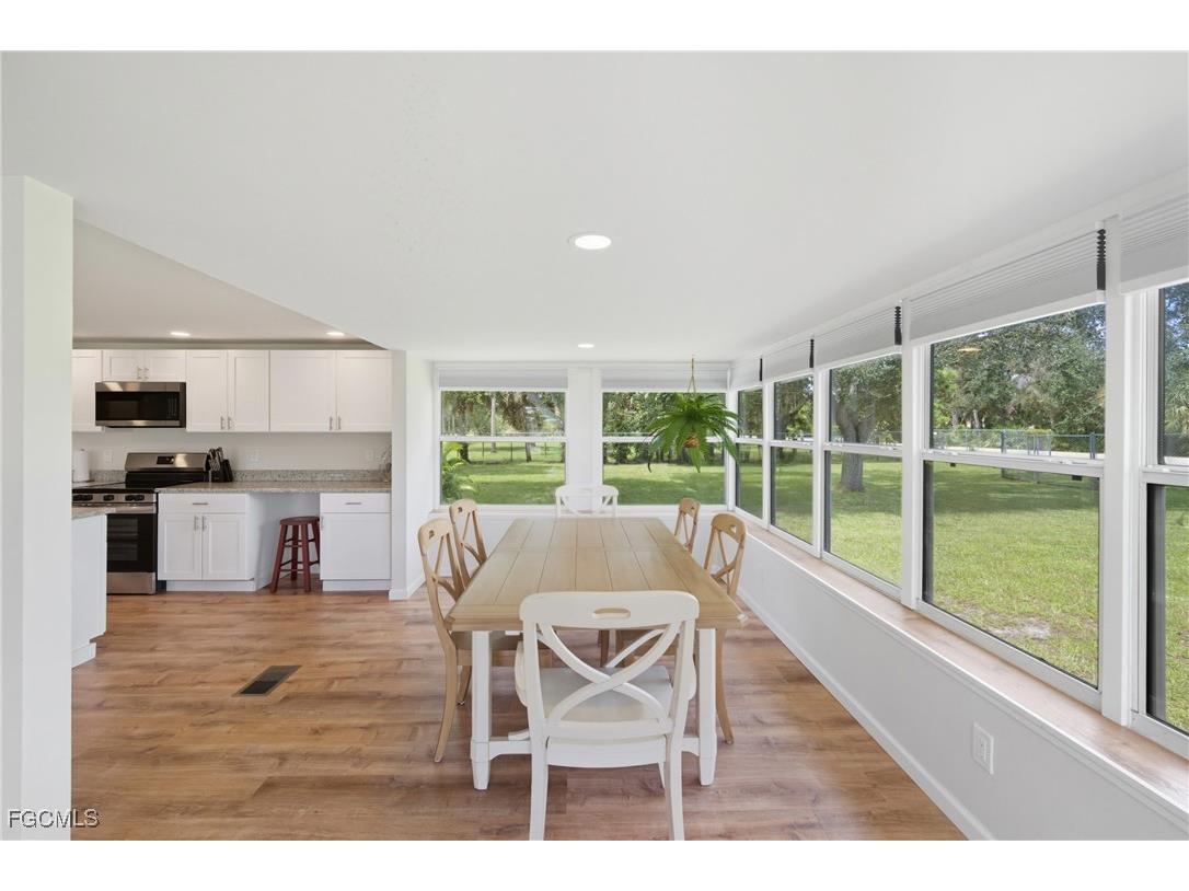 25 W Hampton Drive Fort Myers FL 33908 2025012209 image13