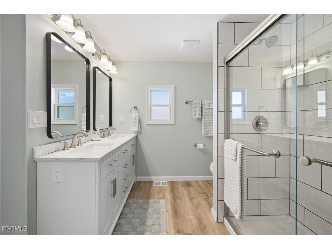 25 W Hampton Drive Fort Myers FL 33908 2025012209 image27