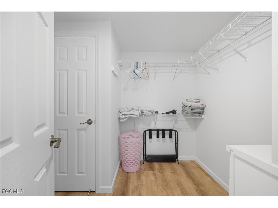 25 W Hampton Drive Fort Myers FL 33908 2025012209 image29