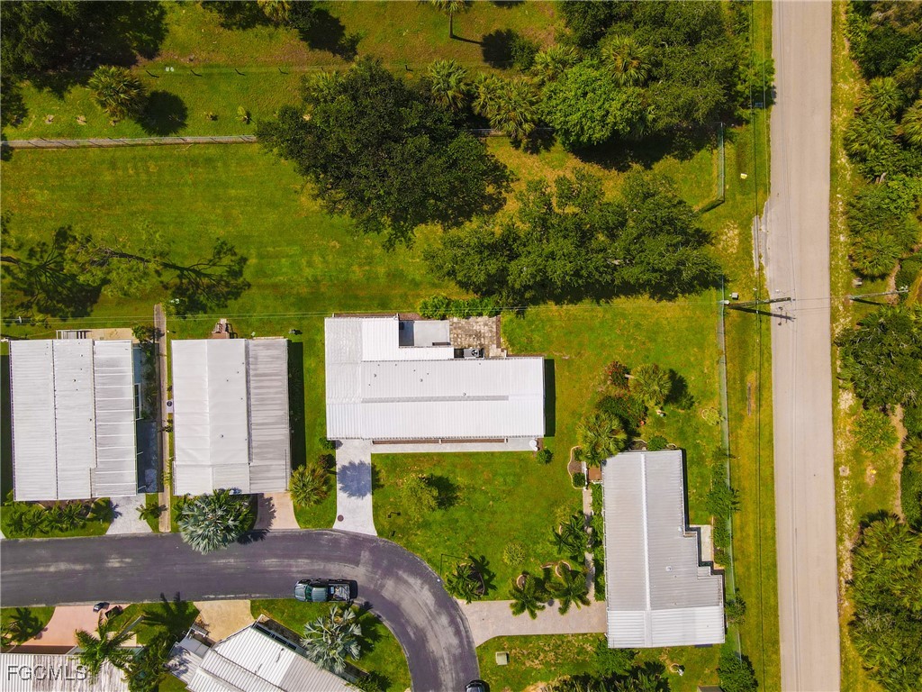 25 W Hampton Drive Fort Myers FL 33908 2025012209 image34