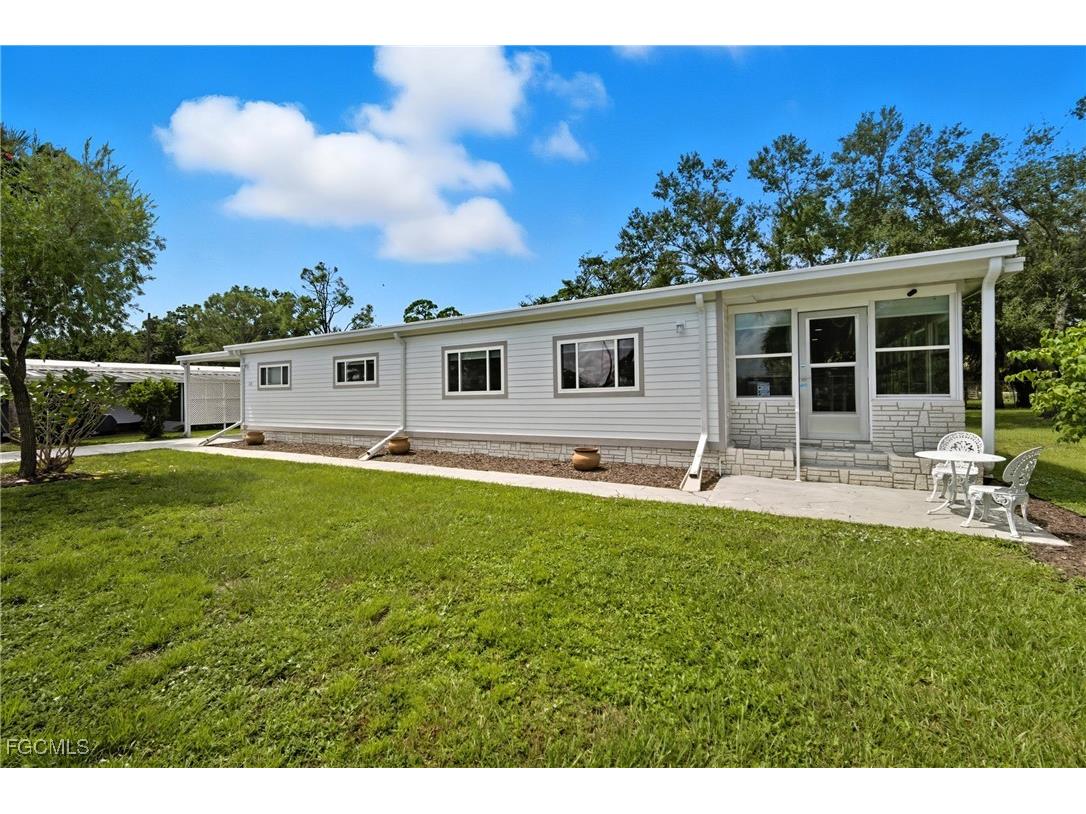 25 W Hampton Drive Fort Myers FL 33908 2025012209 image4
