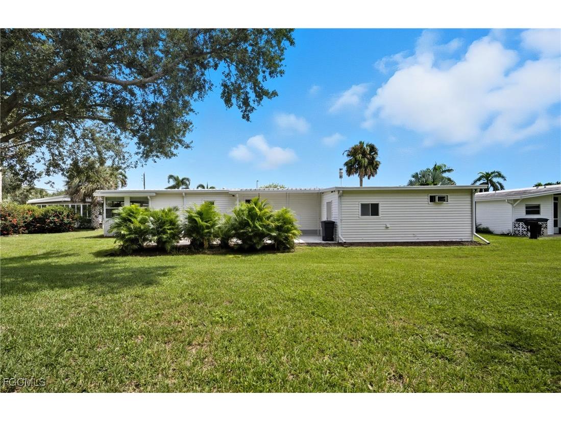 25 W Hampton Drive Fort Myers FL 33908 2025012209 image7