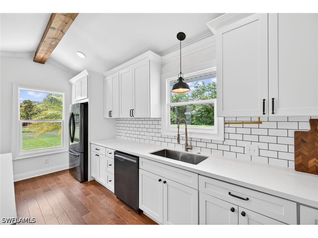 250 19th Street NW Naples FL 34120 226015325 image11