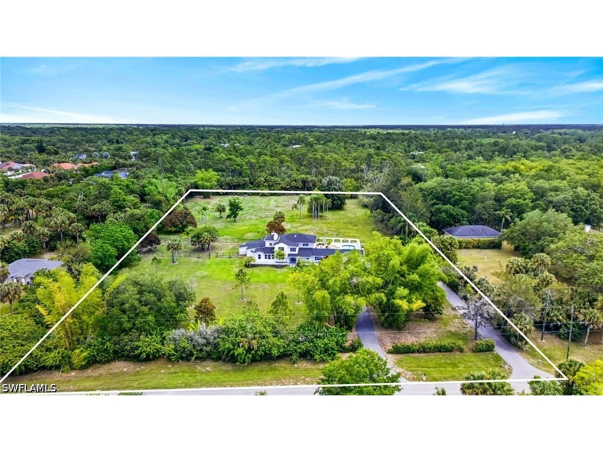 250 19th Street NW Naples FL 34120 226015325 image2