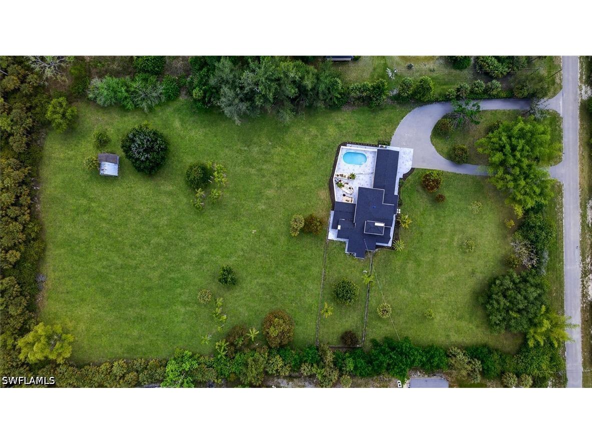 250 19th Street NW Naples FL 34120 226015325 image20