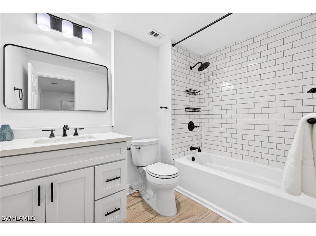 250 19th Street NW Naples FL 34120 226015325 image26