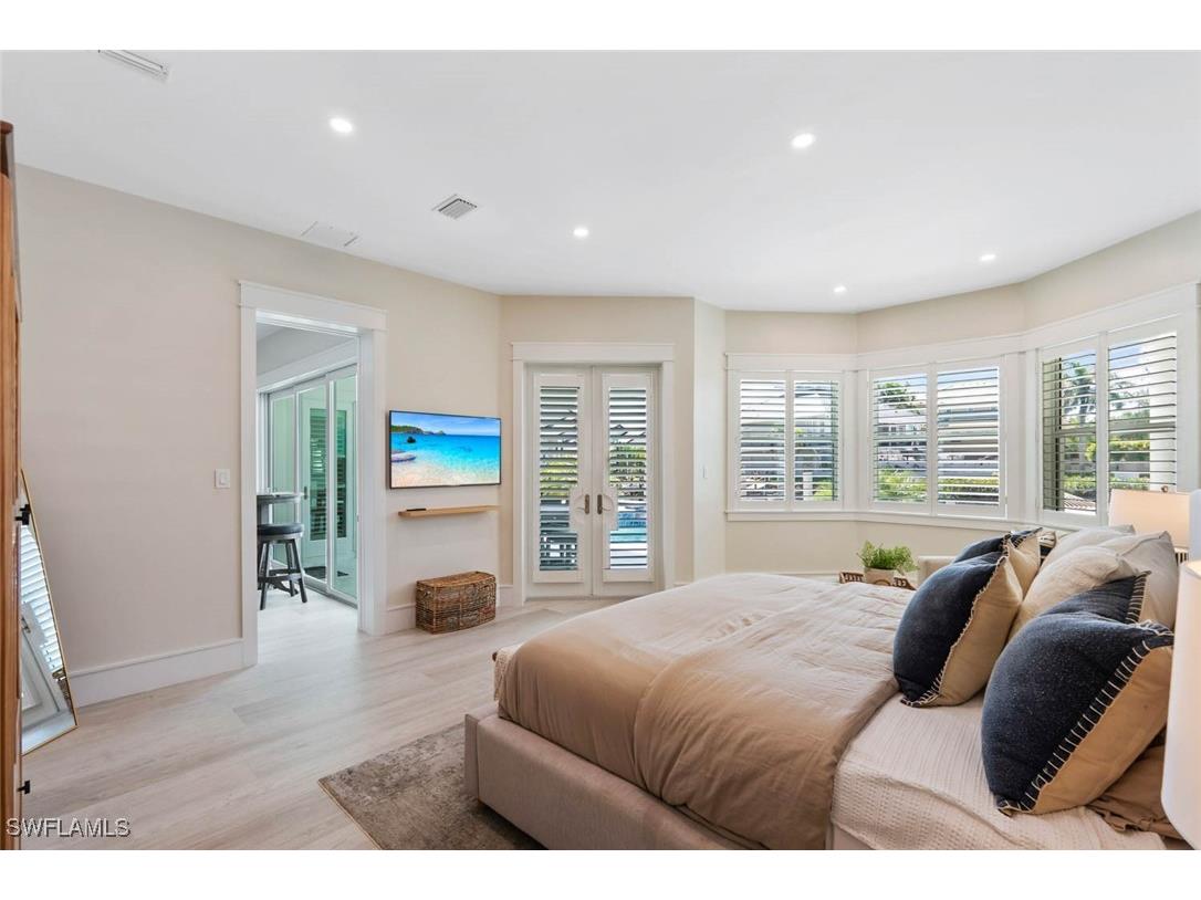 250 6th Street W Bonita Springs FL 34134 225072702 image29