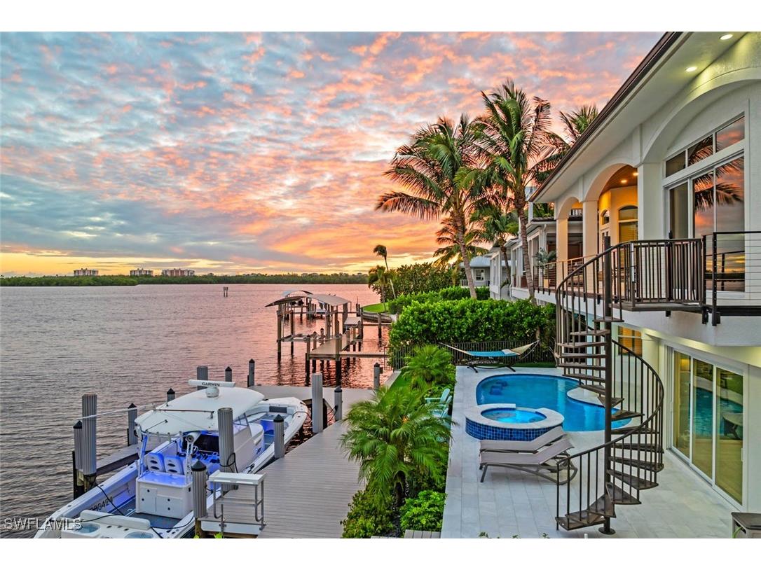 250 6th Street W Bonita Springs FL 34134 225072702 image3