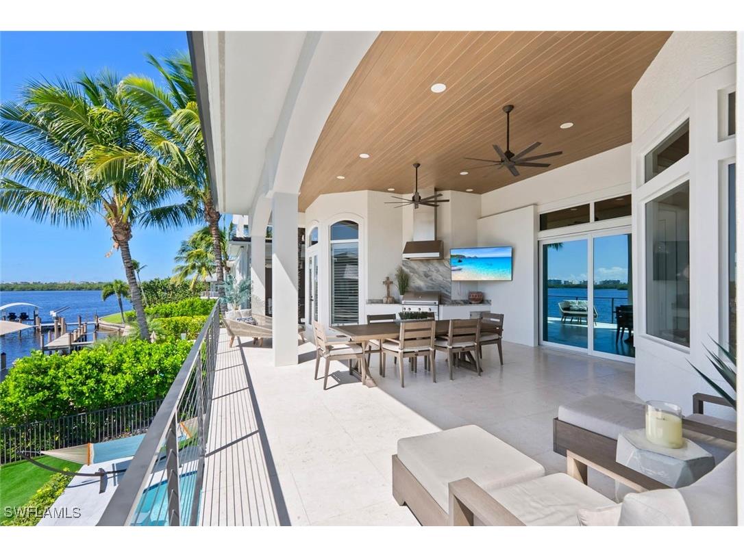 250 6th Street W Bonita Springs FL 34134 225072702 image4