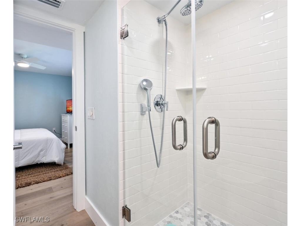 250 7th Avenue S #202 Naples FL 34102 225068976 image19