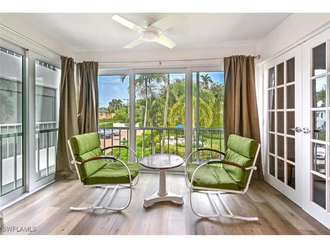 250 7th Avenue S #202 Naples FL 34102 225068976 image5