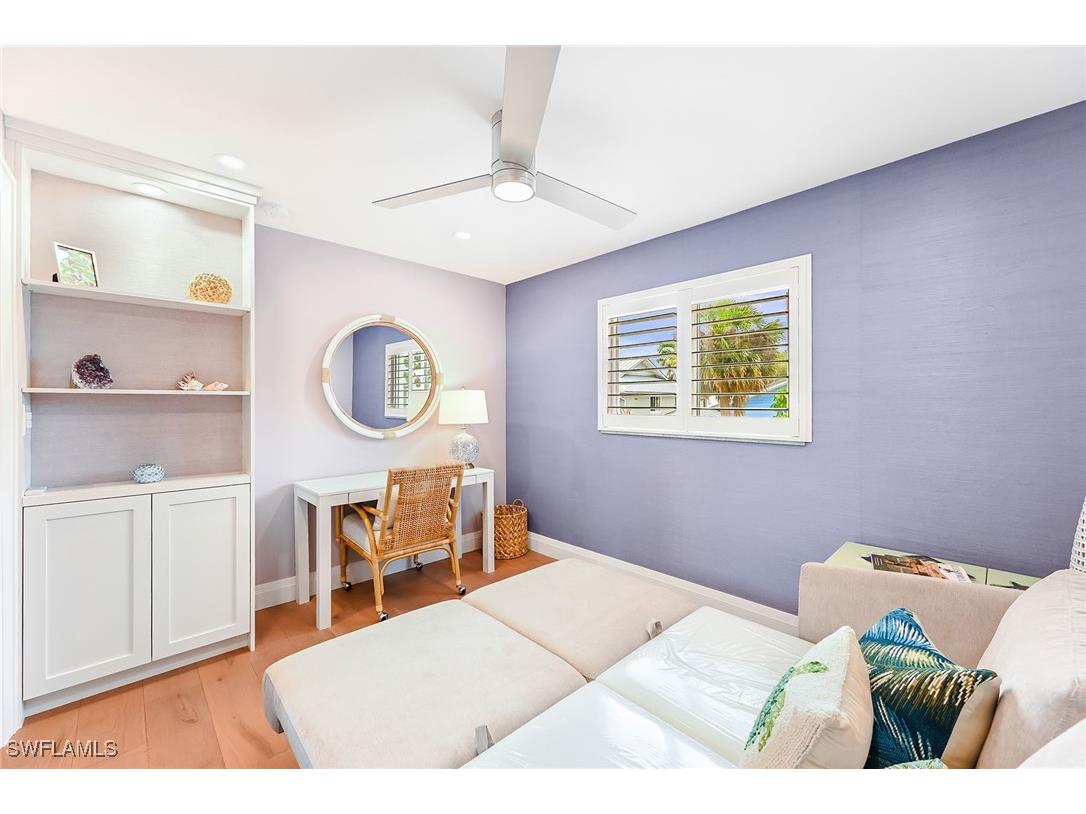 250 7th Avenue S #207 Naples FL 34102 225054877 image17