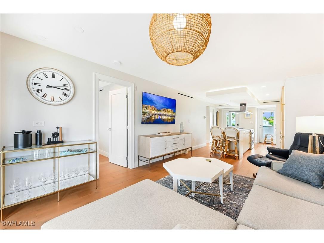 250 7th Avenue S #207 Naples FL 34102 225054877 image2