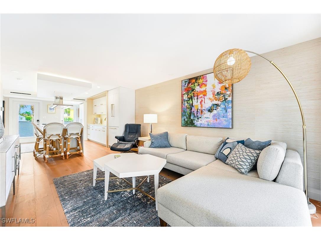 250 7th Avenue S #207 Naples FL 34102 225054877 image3