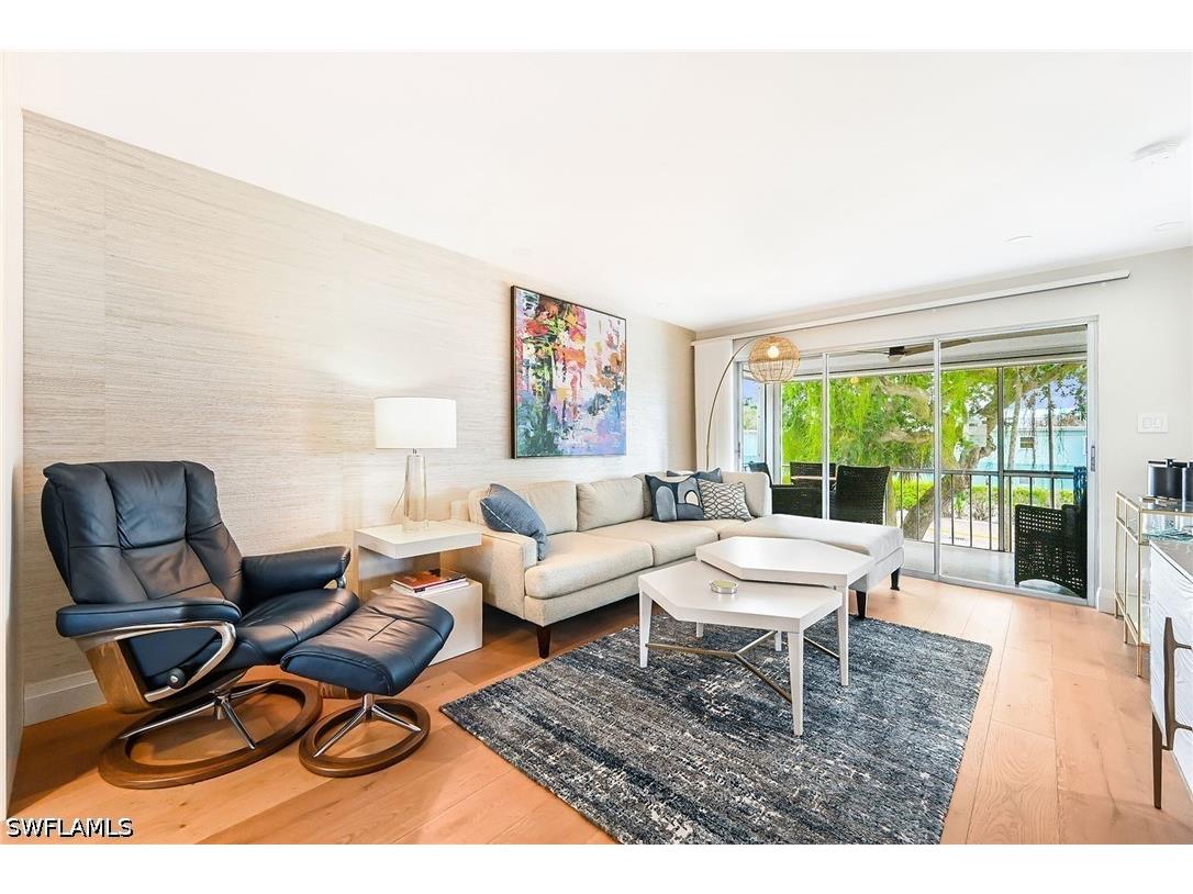 250 7th Avenue S #207 Naples FL 34102 226022890 image4