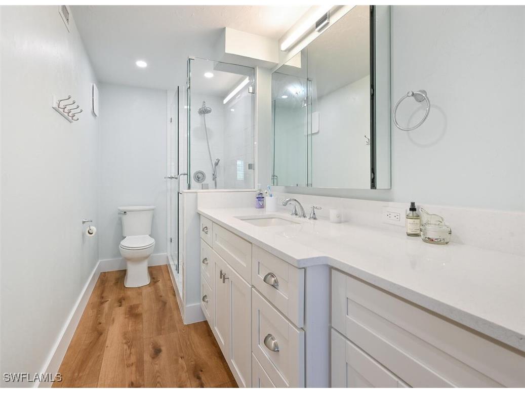 250 7th Avenue S #301 Naples FL 34102 225068977 image11