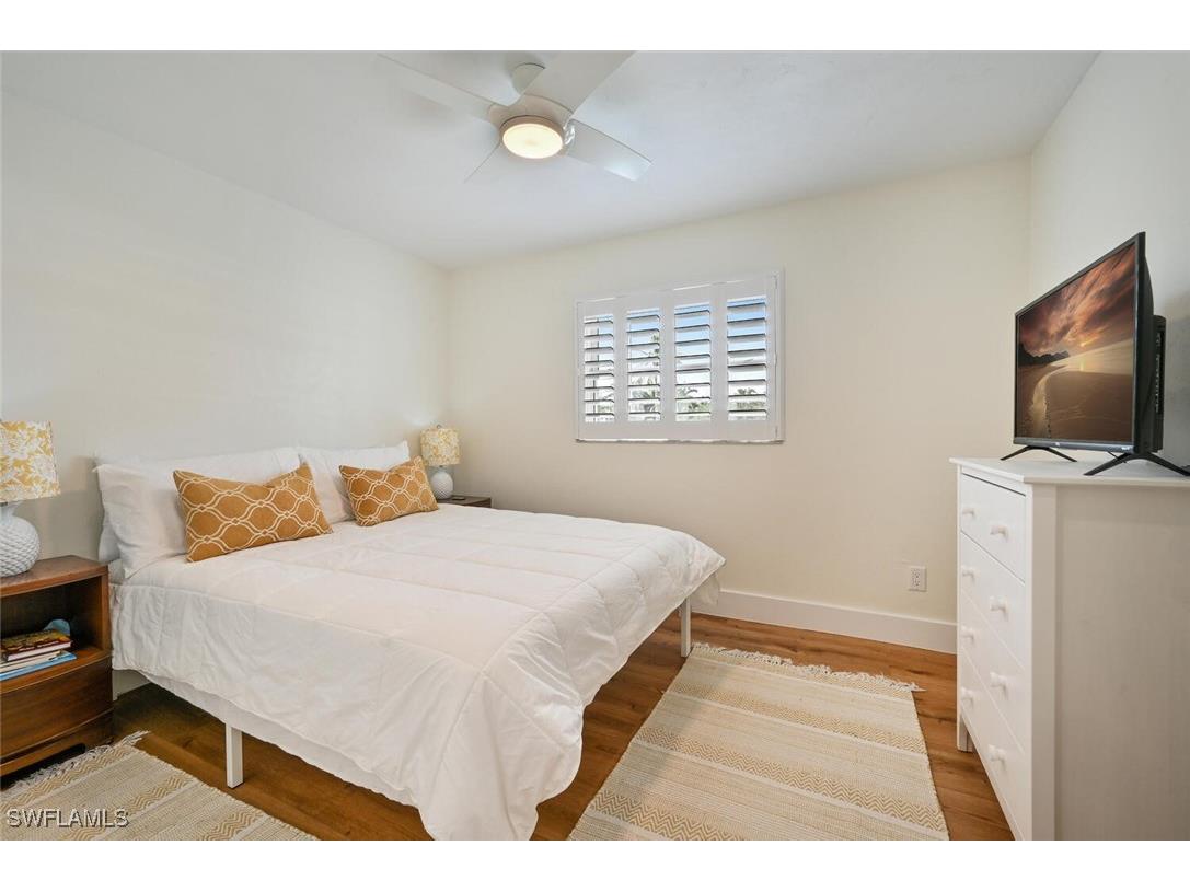 250 7th Avenue S #301 Naples FL 34102 225068977 image12