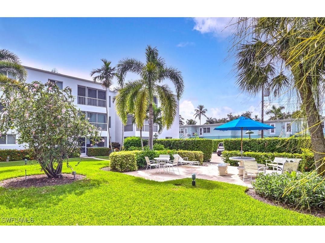 250 7th Avenue S #301 Naples FL 34102 225068977 image18