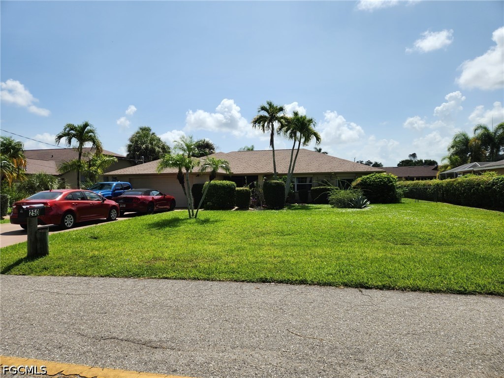 250 Alameda Avenue Fort Myers FL 33905 2026028029 image2