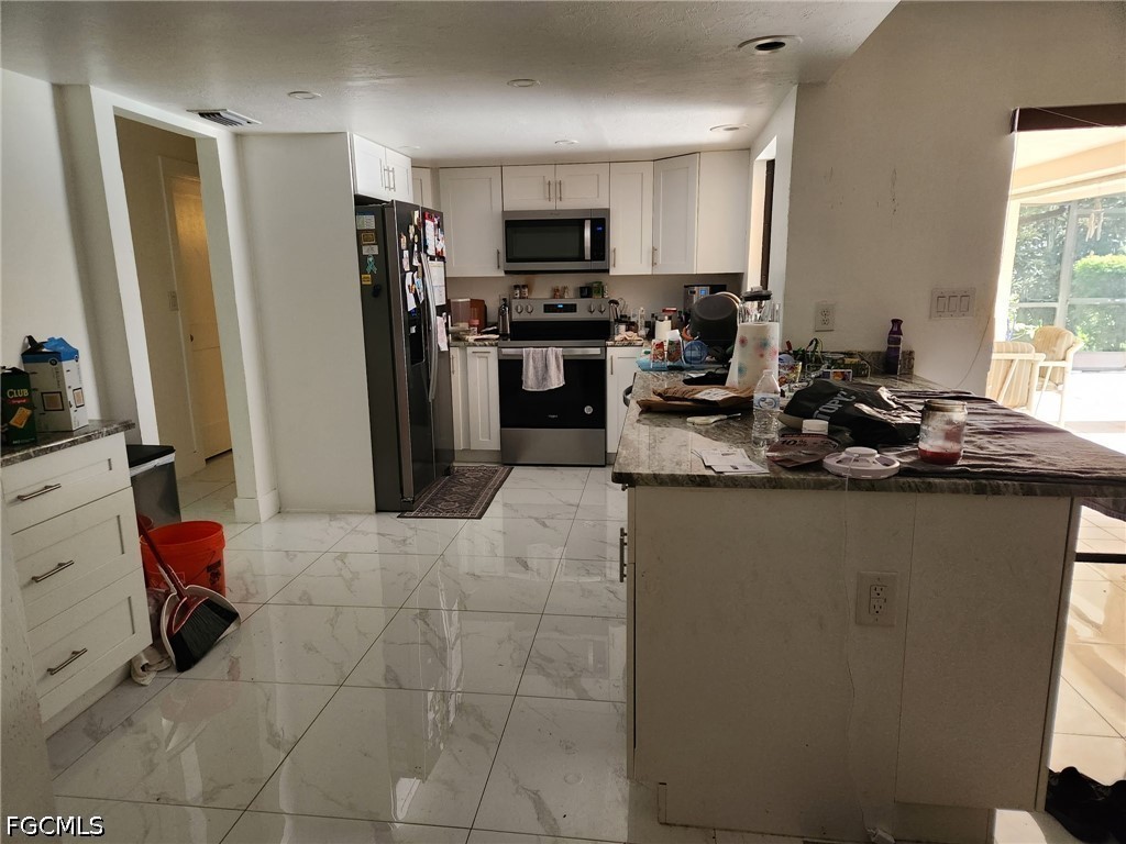 250 Alameda Avenue Fort Myers FL 33905 2026028029 image9